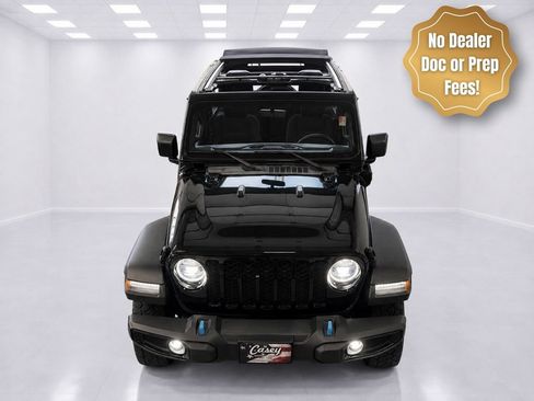 Used 2023 Jeep Wrangler Unlimited w/ Sun & Screen Package AWD/4WD image 3