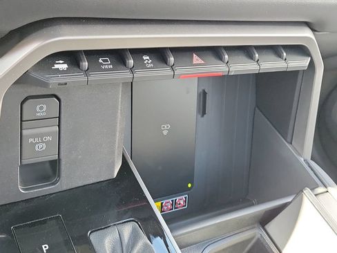 New 2026 Toyota Sequoia Platinum AWD/4WD image 17