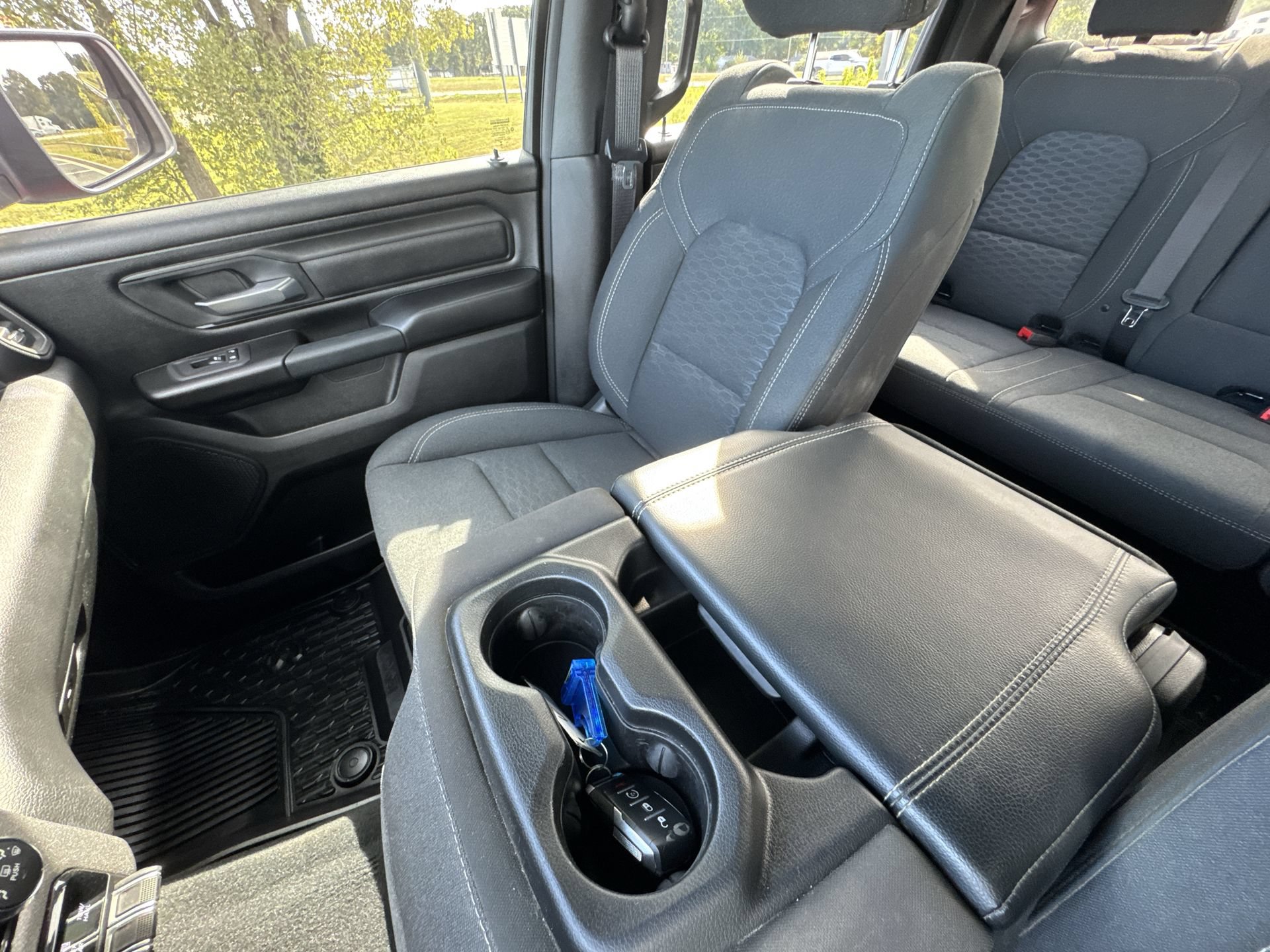 Used 2025 RAM 1500 Warlock AWD/4WD image 19