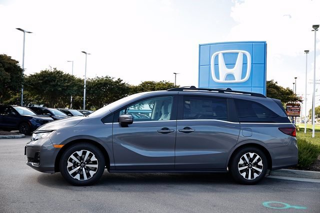 New 2026 Honda Odyssey EX-L image 5