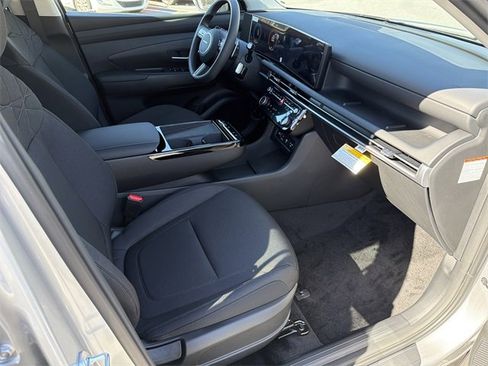 New 2026 Hyundai Tucson SEL image 13