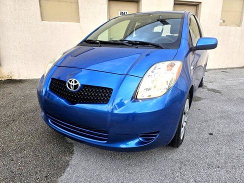 Used 2007 Toyota Yaris 2-Door Hatchback image 11