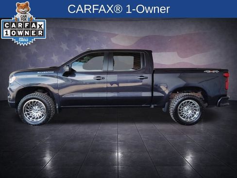 Used 2022 Chevrolet Silverado 1500 RST AWD/4WD image 2