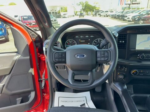 Certified 2022 Ford F150 XL w/ STX Appearance Package image 32