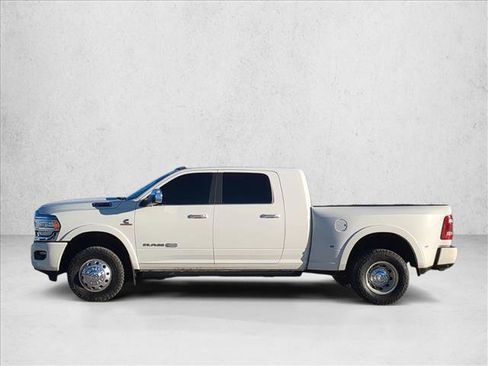 Used 2021 RAM 3500 Limited image 9