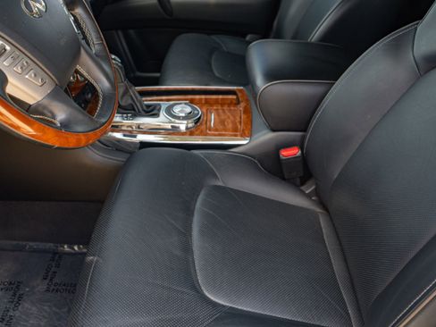 Used 2019 INFINITI QX80 Luxe w/ 22" Wheel Package RWD image 9