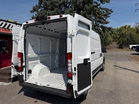 Used 2023 RAM ProMaster 2500 FWD image 20