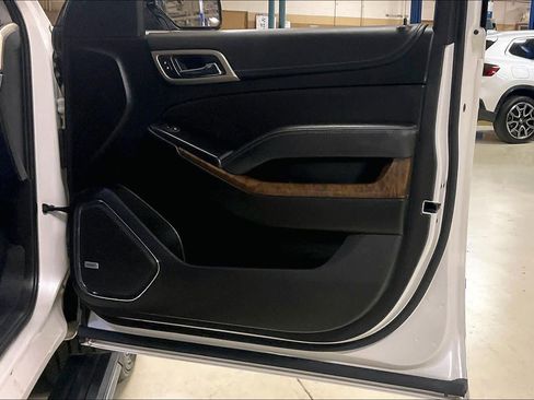 Used 2019 GMC Yukon Denali w/ Denali Ultimate Package image 21