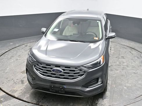 Used 2022 Ford Edge Titanium image 25