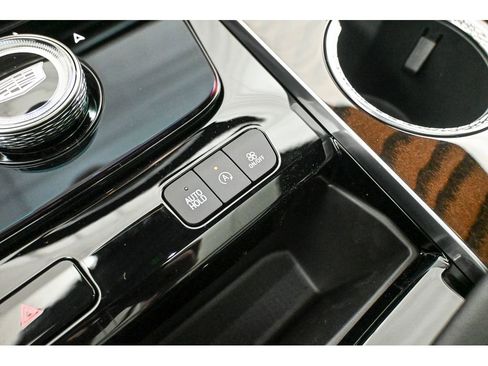 New 2026 Cadillac Escalade ESV Platinum Sport w/ LPO, ONYX Package image 34