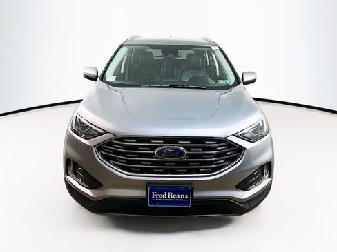 Used 2022 Ford Edge SEL w/ Convenience Package AWD/4WD image 2