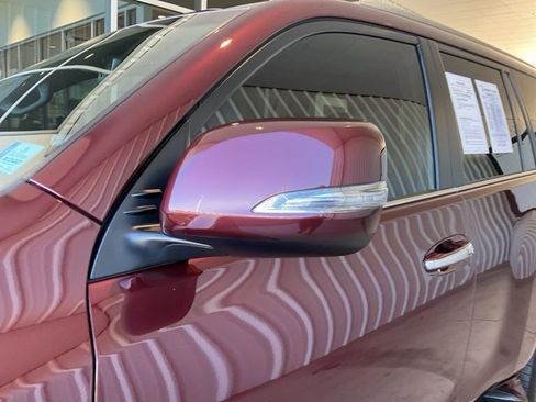 Used 2022 Lexus GX 460 Premium image 3