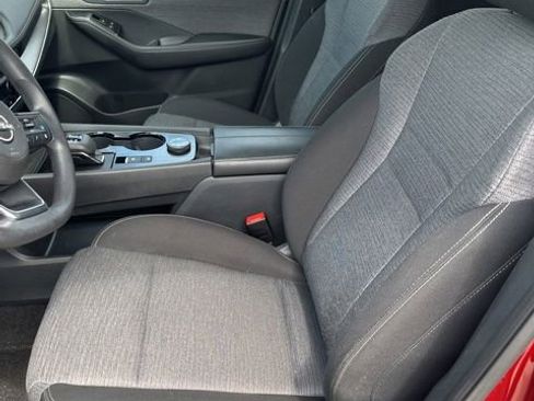 Used 2023 Nissan Rogue SV AWD/4WD image 9