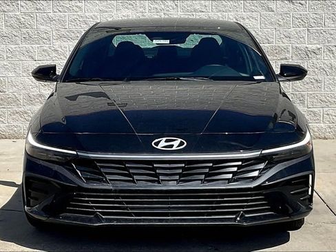 New 2025 Hyundai Elantra Sport image 14