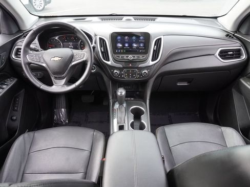 Used 2020 Chevrolet Equinox Premier image 11