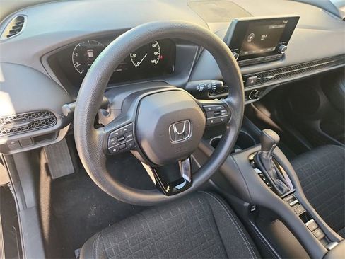 Used 2023 Honda HR-V LX image 10