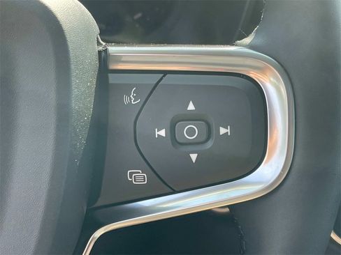 New 2026 Volvo XC40 B5 Plus w/ Protection Package Premier image 29