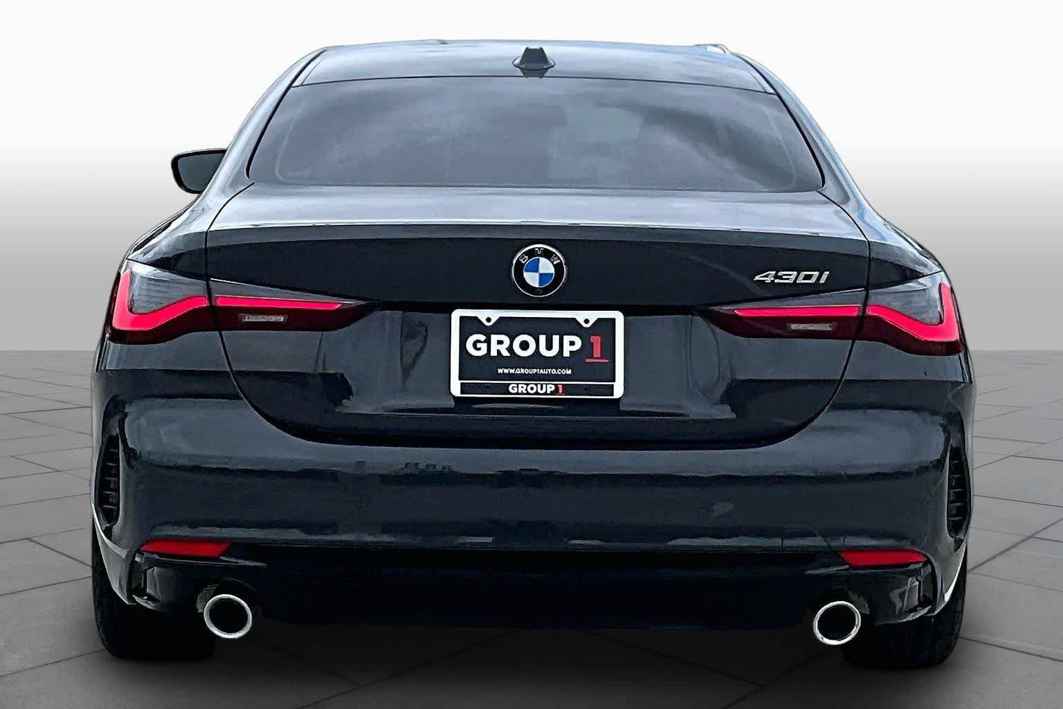 Used 2026 BMW 430i Coupe w/ Parking Assistance Package RWD image 4