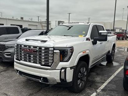 Used 2025 GMC Sierra 2500 Denali w/ Denali Reserve Package