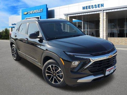 New 2026 Chevrolet TrailBlazer LT w/ Driver Confidence Package image 1