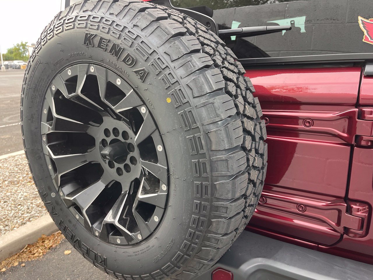 Used 2021 Jeep Wrangler Unlimited Sahara AWD/4WD image 12