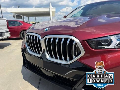 Used 2026 BMW X6 xDrive40i AWD/4WD image 2