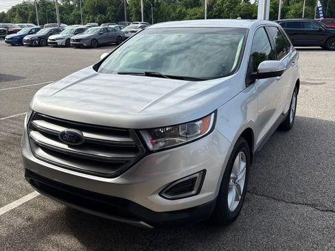 Used 2015 Ford Edge SEL w/ Equipment Group 201A AWD/4WD image 4