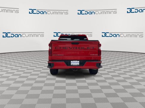 Used 2022 Chevrolet Silverado 1500 Custom AWD/4WD image 7