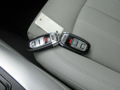 Used 2013 Audi A7 3.0T Prestige w/ Prestige Pkg AWD/4WD image 57