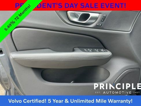 Certified 2025 Volvo V60 B5 Cross Country Plus image 24