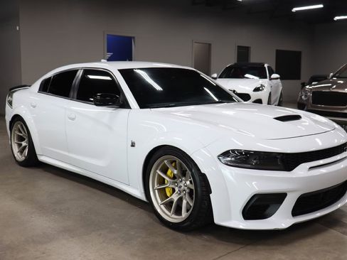 Used 2023 Dodge Charger Scat Pack image 8