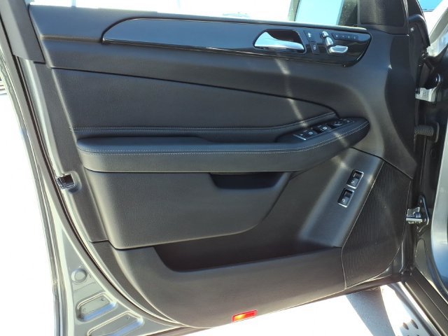 Used 2018 Mercedes-Benz GLS 450 4MATIC image 12