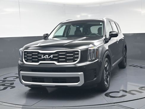 Used 2024 Kia Telluride S w/ S Sunroof Package FWD image 11