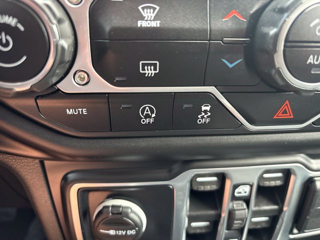 Used 2021 Jeep Wrangler Unlimited Sport AWD/4WD image 16