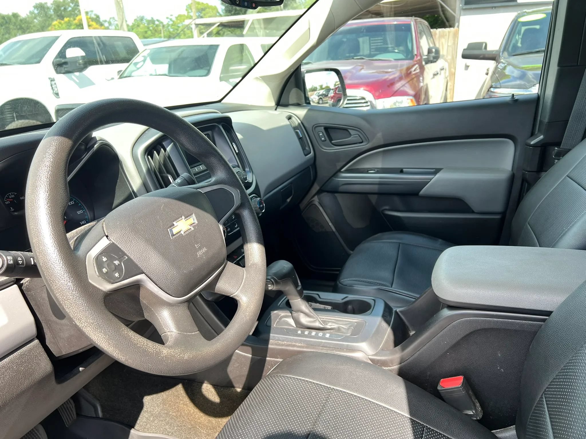Used 2016 Chevrolet Colorado W/T w/ WT Convenience Package RWD image 9