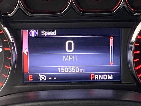 Used 2016 GMC Sierra 1500 SLE w/ SLE Value Package image 6