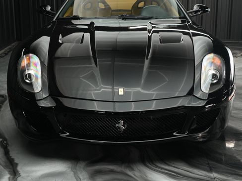 Used 2007 Ferrari 599 GTB Fiorano RWD image 3