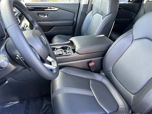 New 2025 Honda Pilot Touring image 22