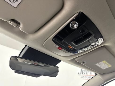 Used 2026 Kia Sportage EX w/ EX Panorama Roof Package FWD image 24
