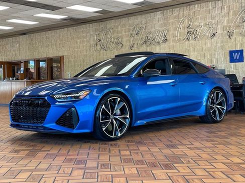 Used 2023 Audi RS 7 Sportback w/ Carbon Optic Package AWD/4WD image 5