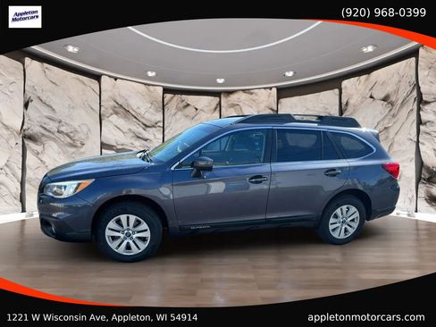 Used 2017 Subaru Outback 2.5i Premium AWD/4WD image 2