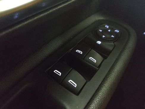 Used 2020 GMC Terrain SLT FWD image 27