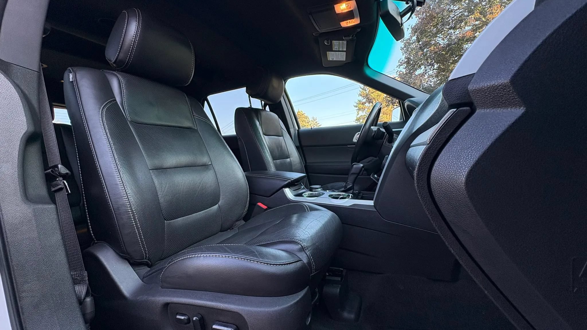 Used 2014 Ford Explorer Sport w/ Equipment Group 401A AWD/4WD image 33