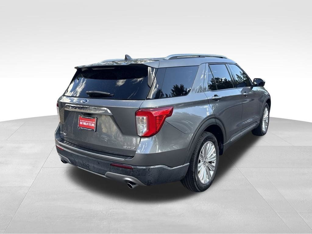 Used 2022 Ford Explorer Limited AWD/4WD image 4