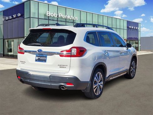 Used 2020 Subaru Ascent Touring image 31