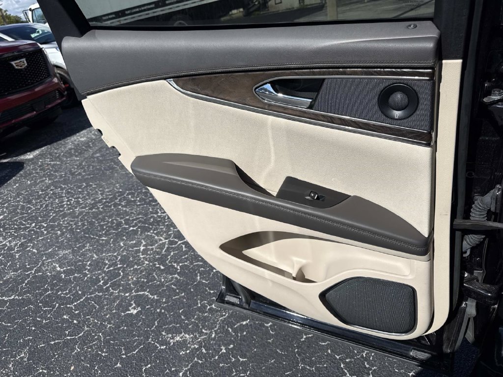 Used 2019 Lincoln Nautilus Reserve FWD image 13