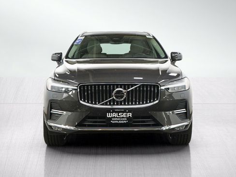 Used 2023 Volvo XC60 B5 Ultimate w/ Climate Package AWD/4WD image 8