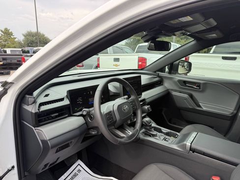 Used 2026 Toyota RAV4 LE FWD image 6