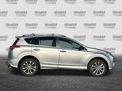 Used 2017 Toyota RAV4 Platinum image 3
