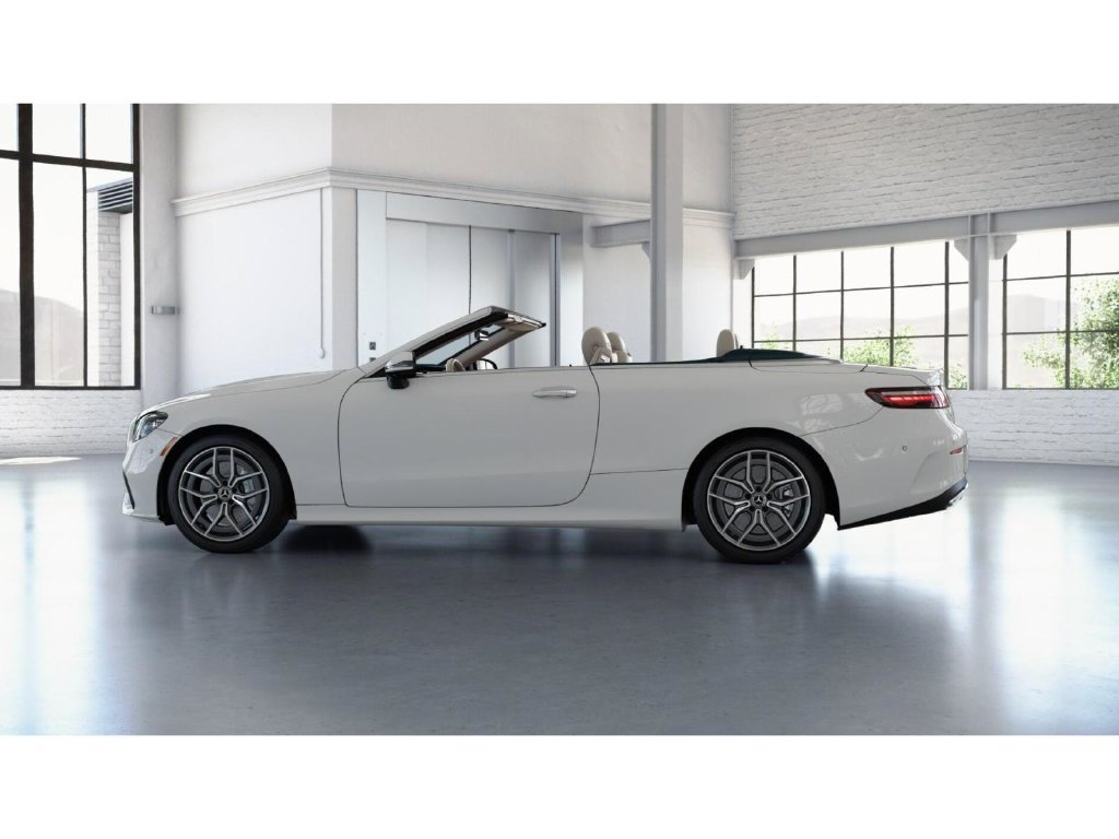 Used 2023 Mercedes-Benz E 450 4MATIC Cabriolet image 34